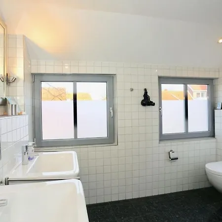 Kaphaus Modern Retreat